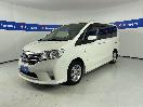 Thumbnail '4' of Nissan Serena