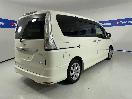 Thumbnail '7' of Nissan Serena