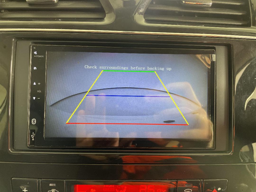 Photo '25' of Nissan Serena Photo '25' of Nissan Serena