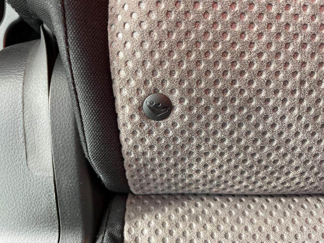 Photo '22' of Nissan Serena Photo '22' of Nissan Serena