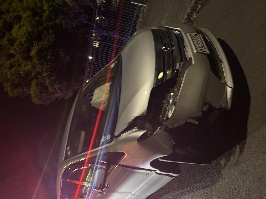 Photo '2' of Nissan Serena Photo '2' of Nissan Serena