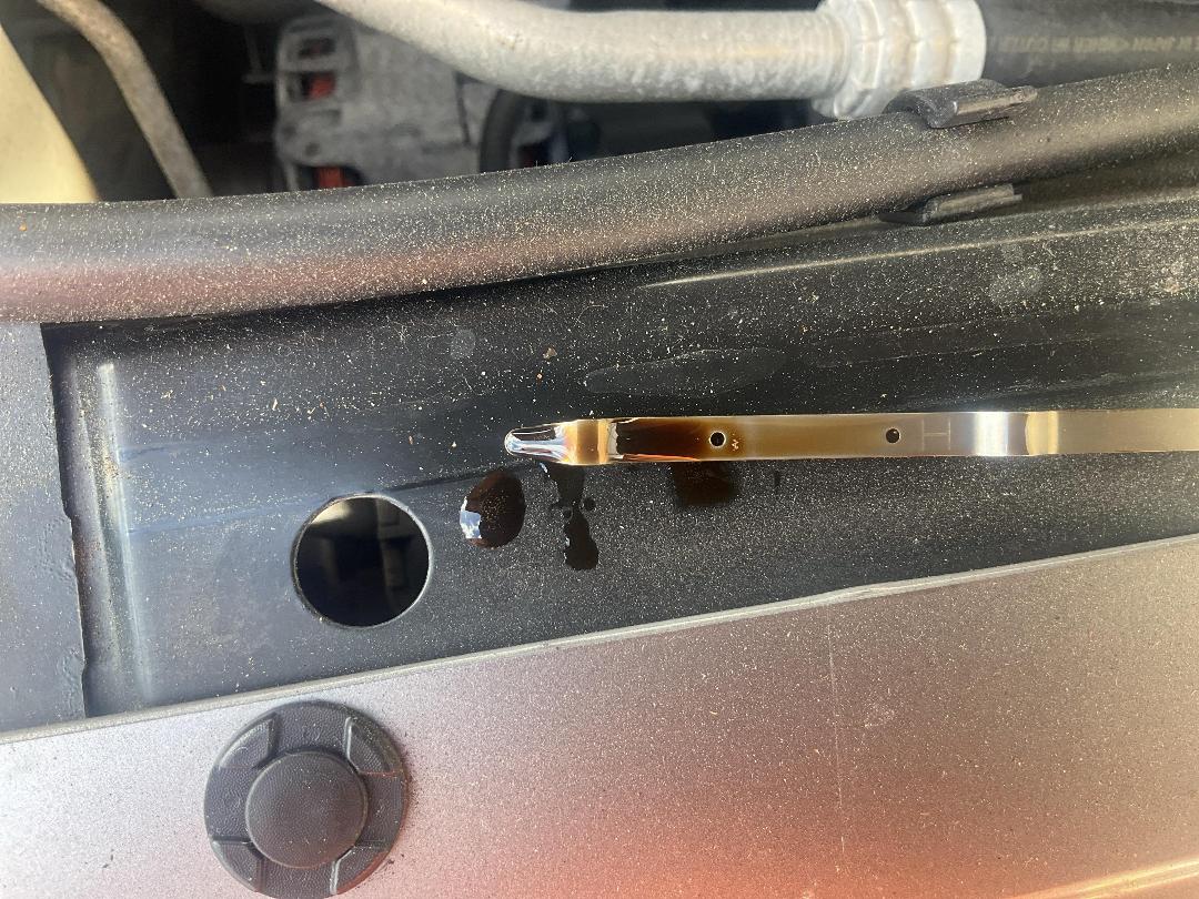 Photo '16' of Nissan Serena