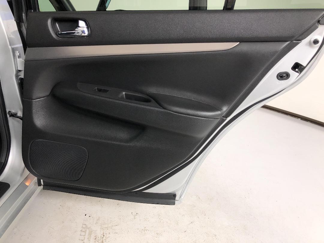 Photo '19' of Nissan Skyline