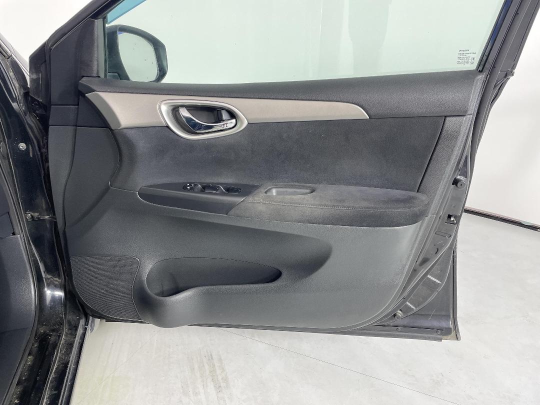 Photo '15' of Nissan Sylphy