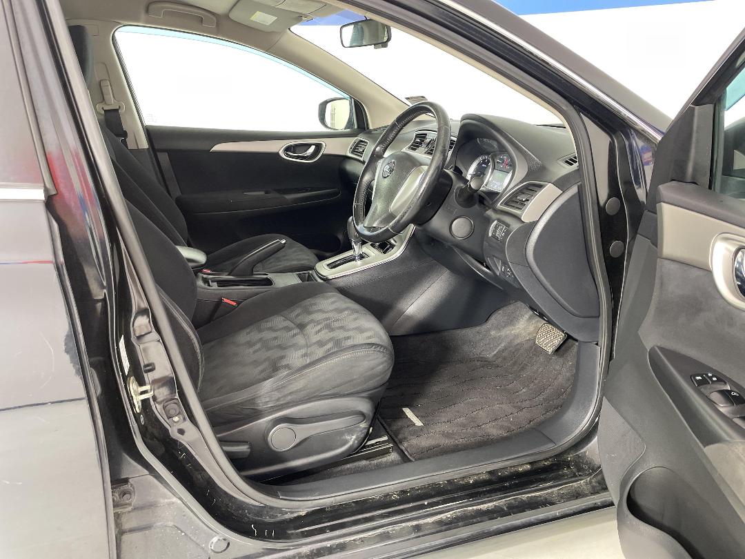 Photo '16' of Nissan Sylphy