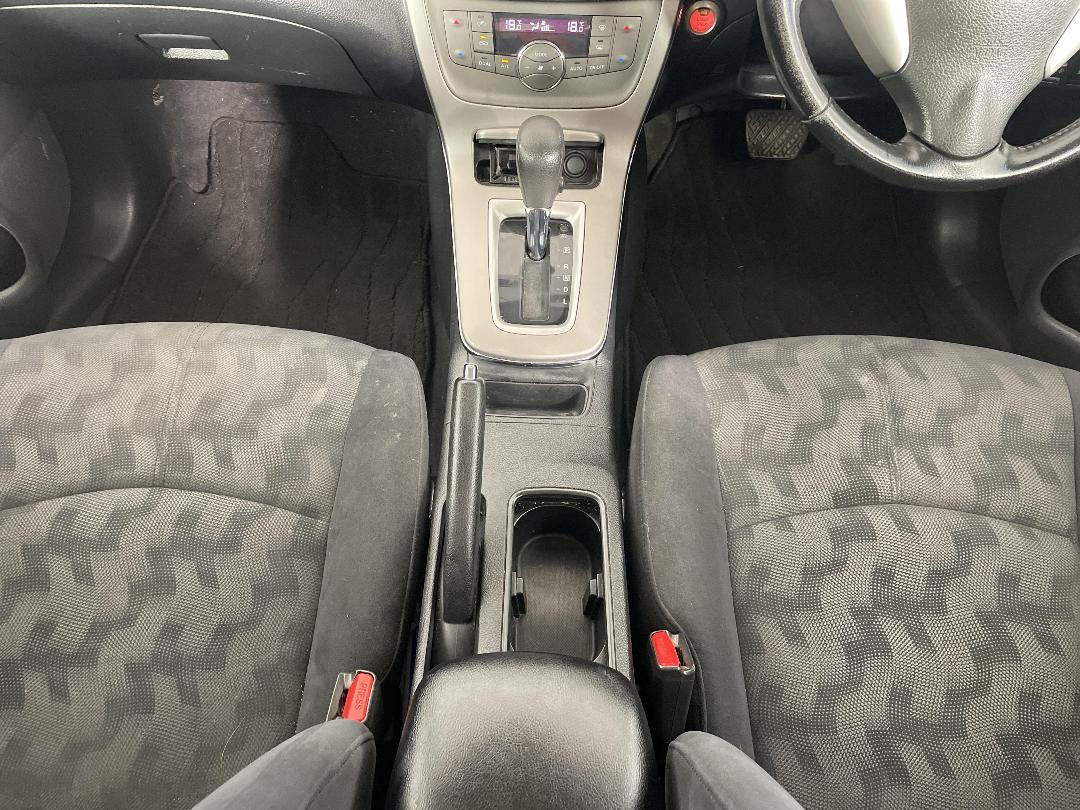 Photo '18' of Nissan Sylphy