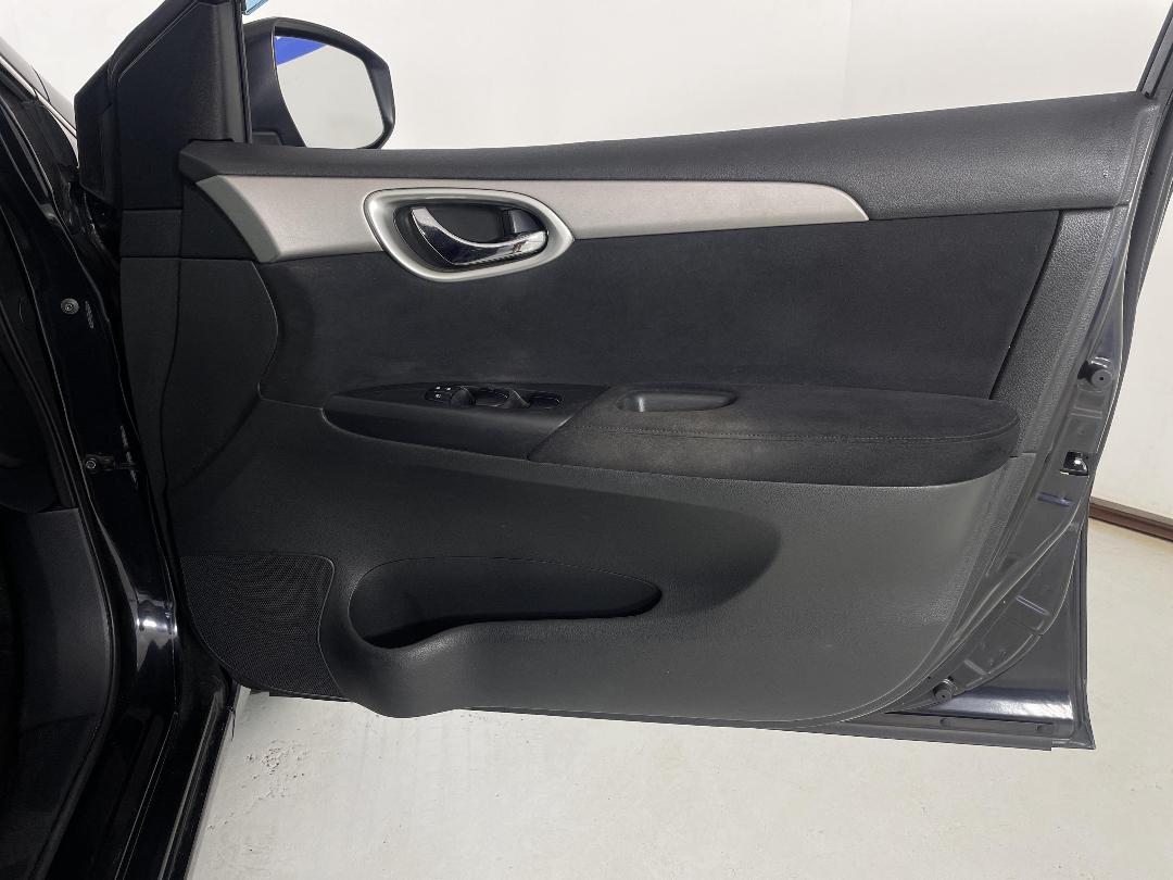 Photo '15' of Nissan Sylphy