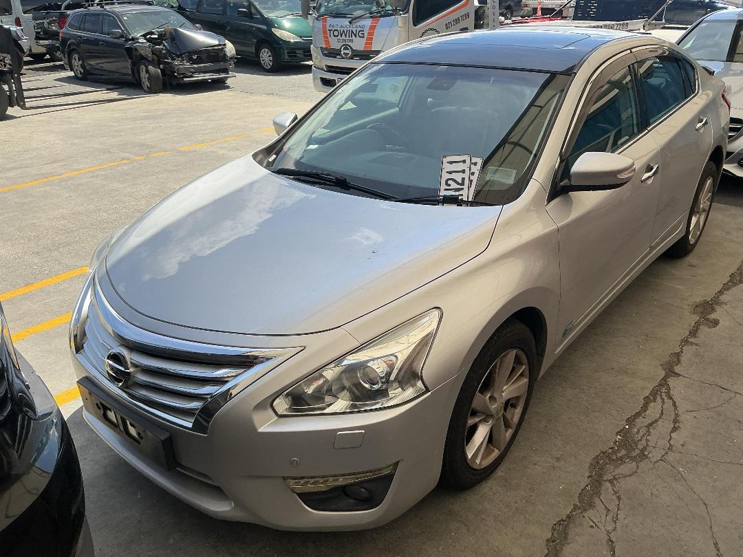 Photo '4' of Nissan Teana Photo '4' of Nissan Teana