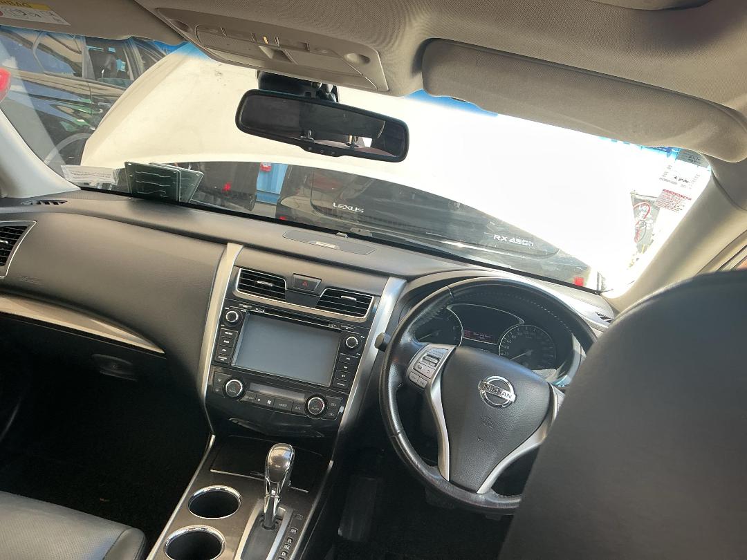 Photo '17' of Nissan Teana Photo '17' of Nissan Teana