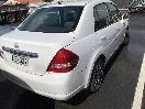 Thumbnail '2' of Nissan Tiida