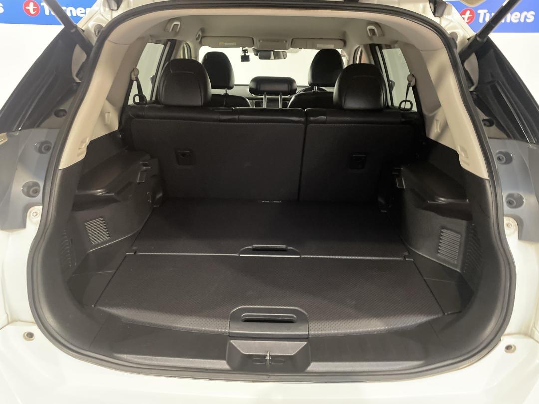 Photo '14' of Nissan X-Trail