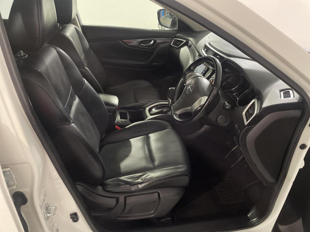 Photo '16' of Nissan X-Trail