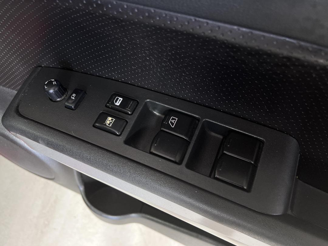 Photo '23' of Nissan X-Trail Photo '23' of Nissan X-Trail