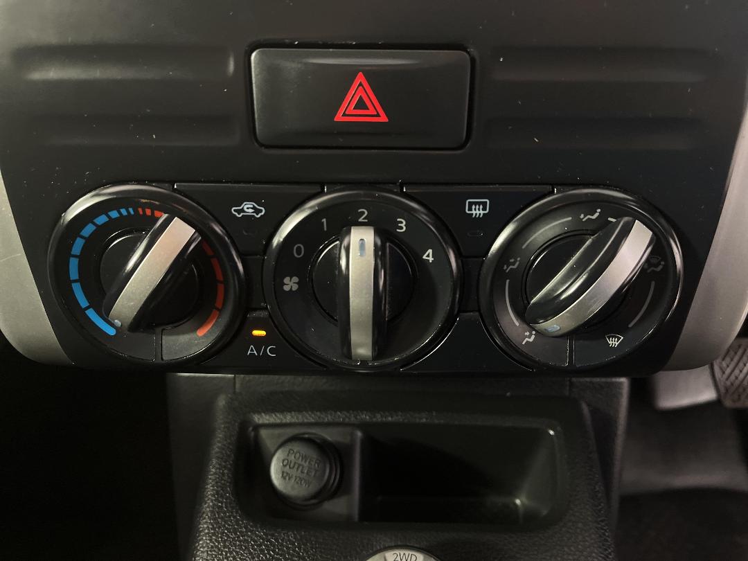 Photo '25' of Nissan X-Trail Photo '25' of Nissan X-Trail