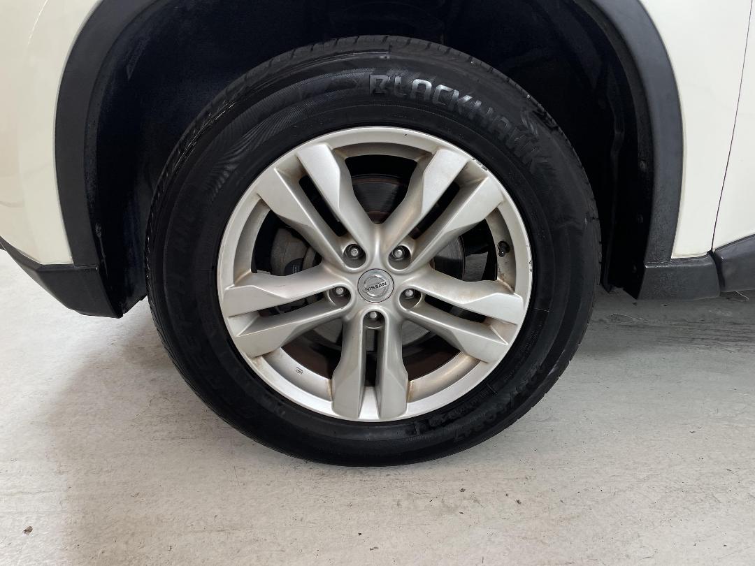 Photo '10' of Nissan X-Trail