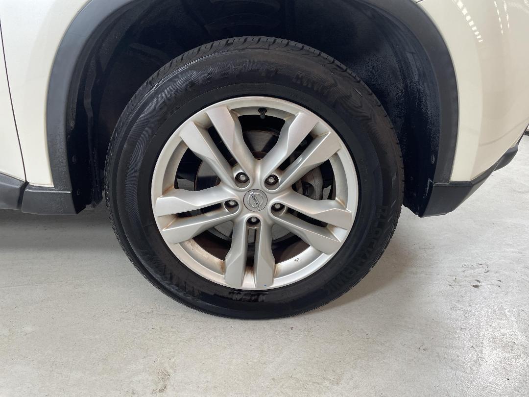 Photo '9' of Nissan X-Trail