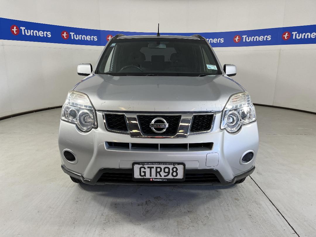 Photo '2' of Nissan X-Trail