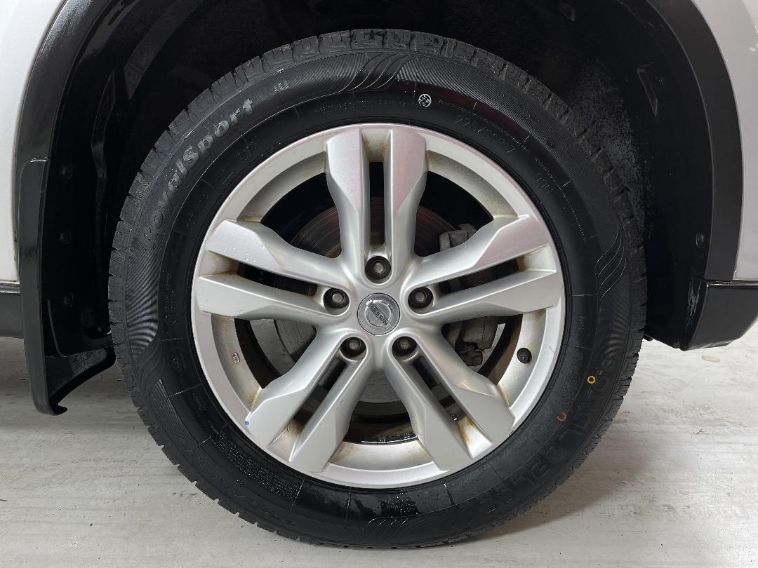 Photo '9' of Nissan X-Trail