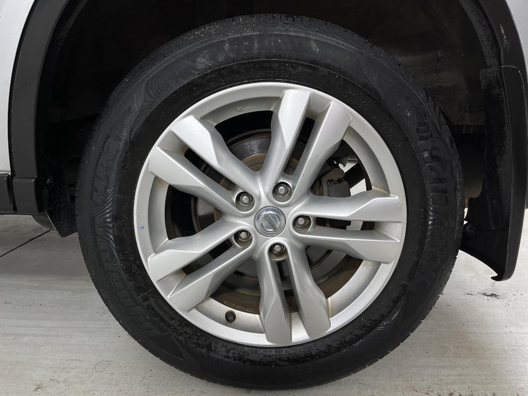 Photo '11' of Nissan X-Trail