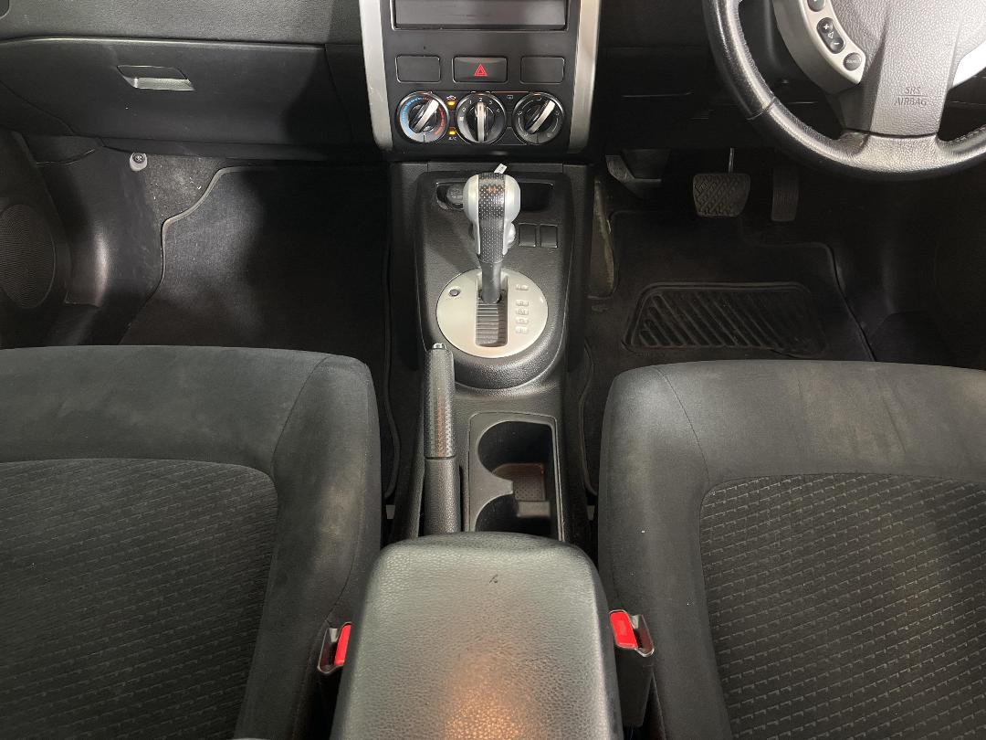 Photo '23' of Nissan X-Trail