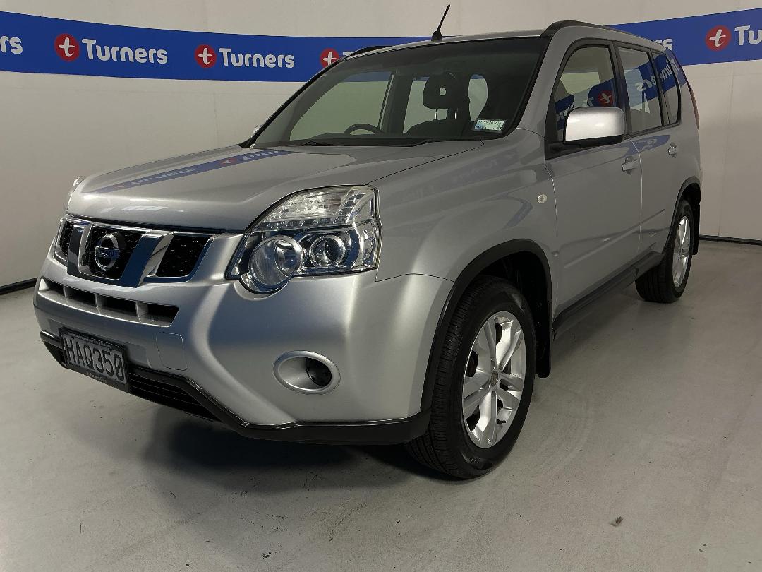 Photo '4' of Nissan X-Trail