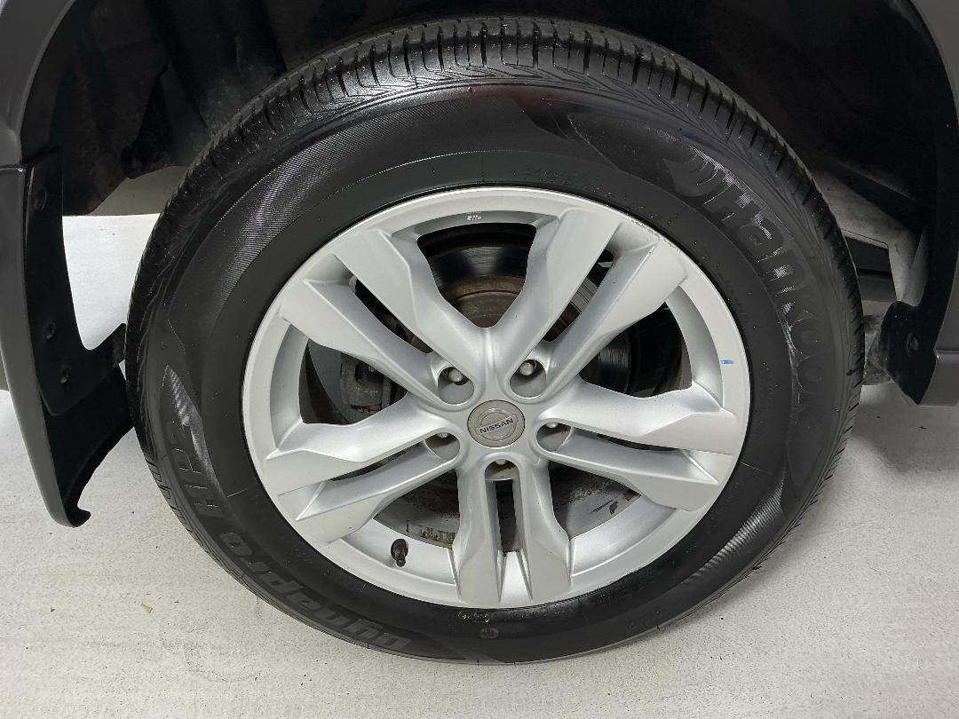 Photo '12' of Nissan X-Trail