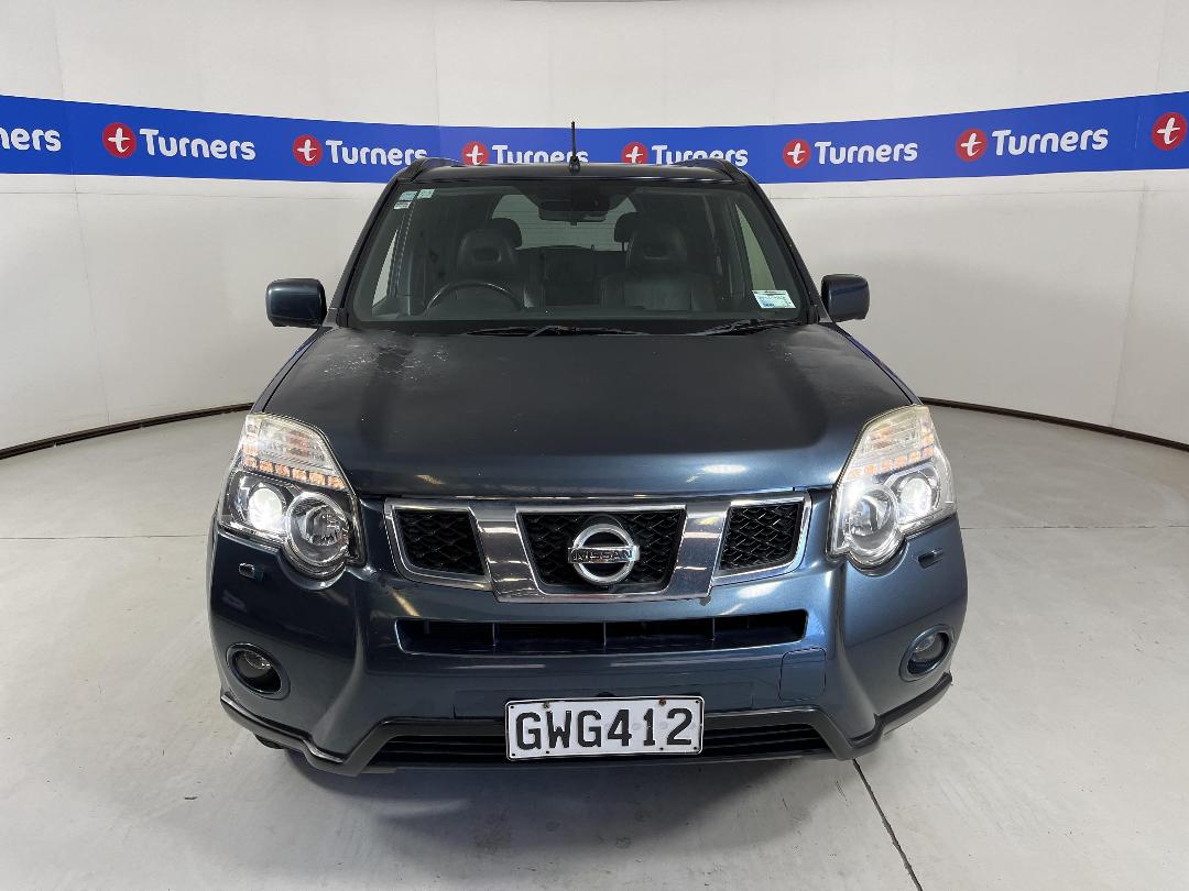 Photo '2' of Nissan X-Trail