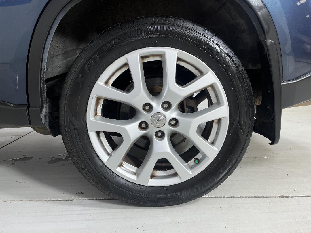 Photo '11' of Nissan X-Trail