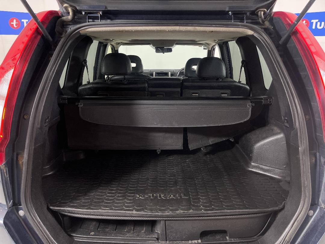 Photo '14' of Nissan X-Trail