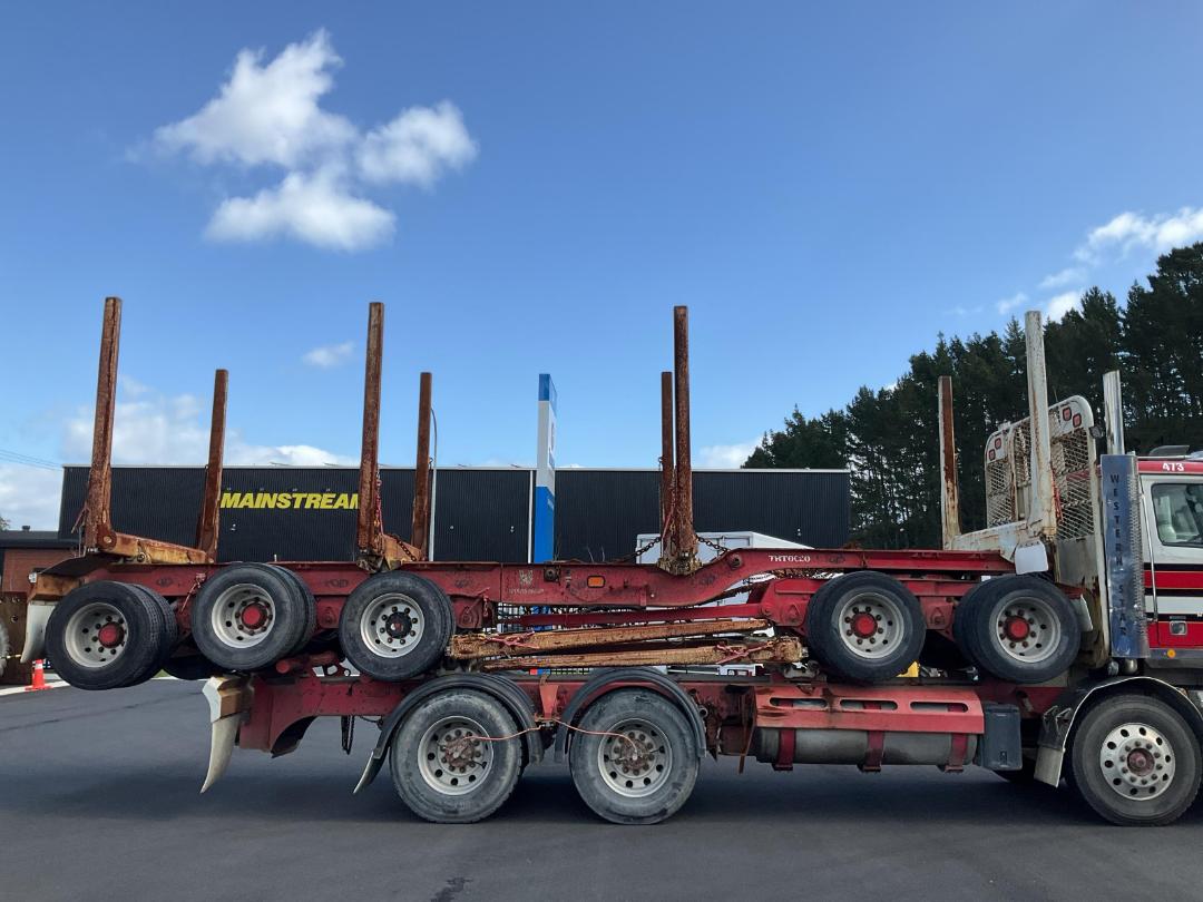 Photo '3' of PATCHELL 4SH MB Logger Trailer Full