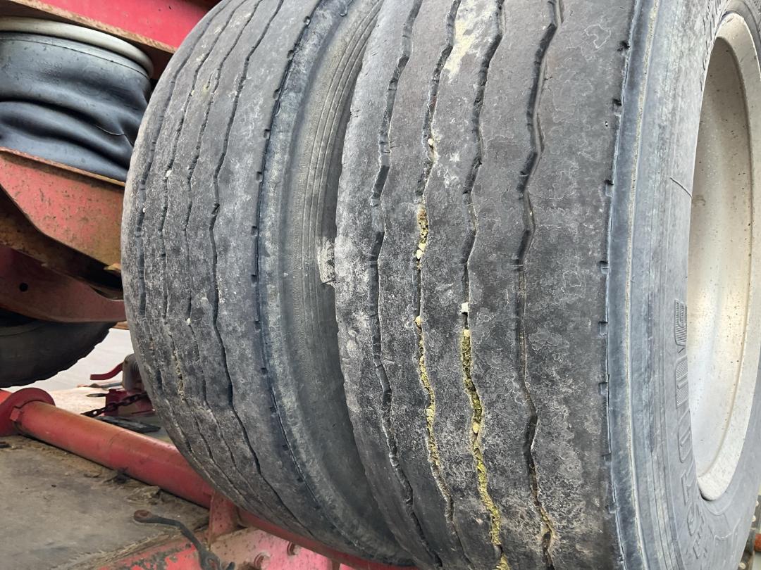 Photo '17' of PATCHELL 4SH MB Logger Trailer Full