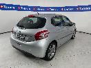 Thumbnail '7' of Peugeot 208 Allure