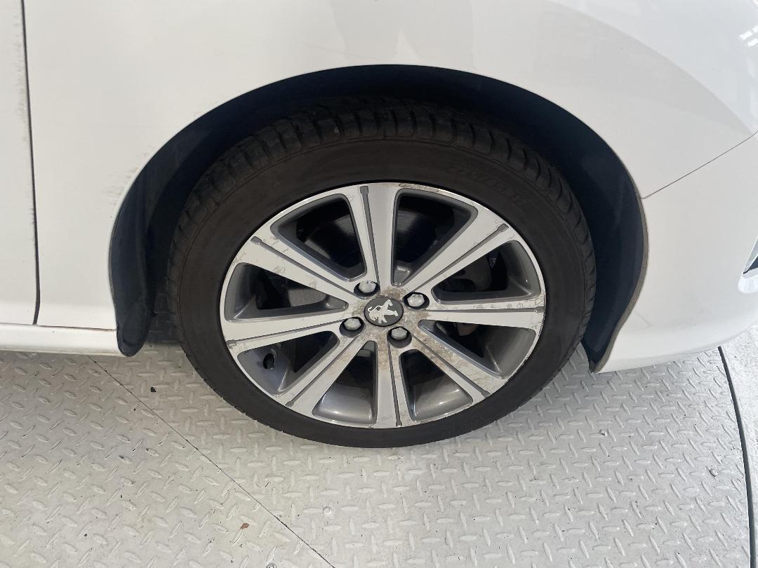 Photo '9' of Peugeot 308