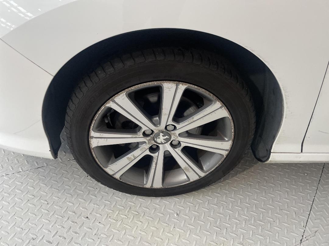 Photo '10' of Peugeot 308