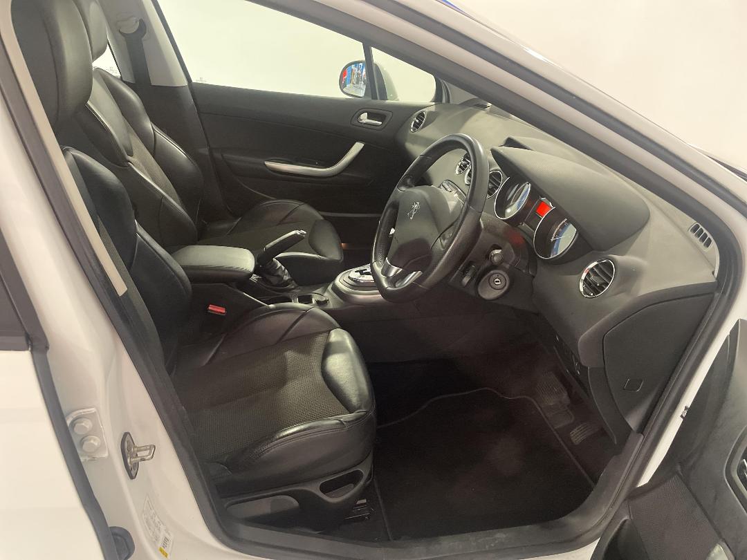 Photo '16' of Peugeot 308