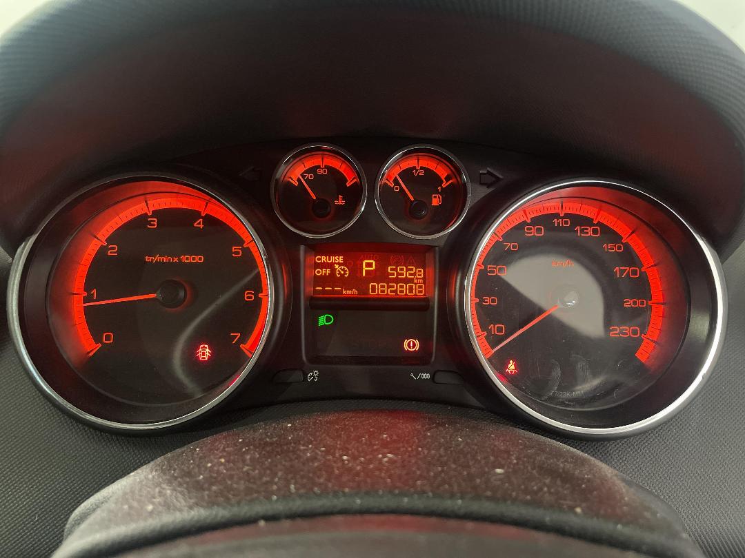 Photo '21' of Peugeot 308