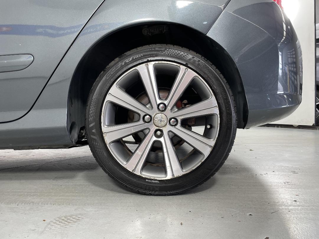 Photo '11' of Peugeot 308