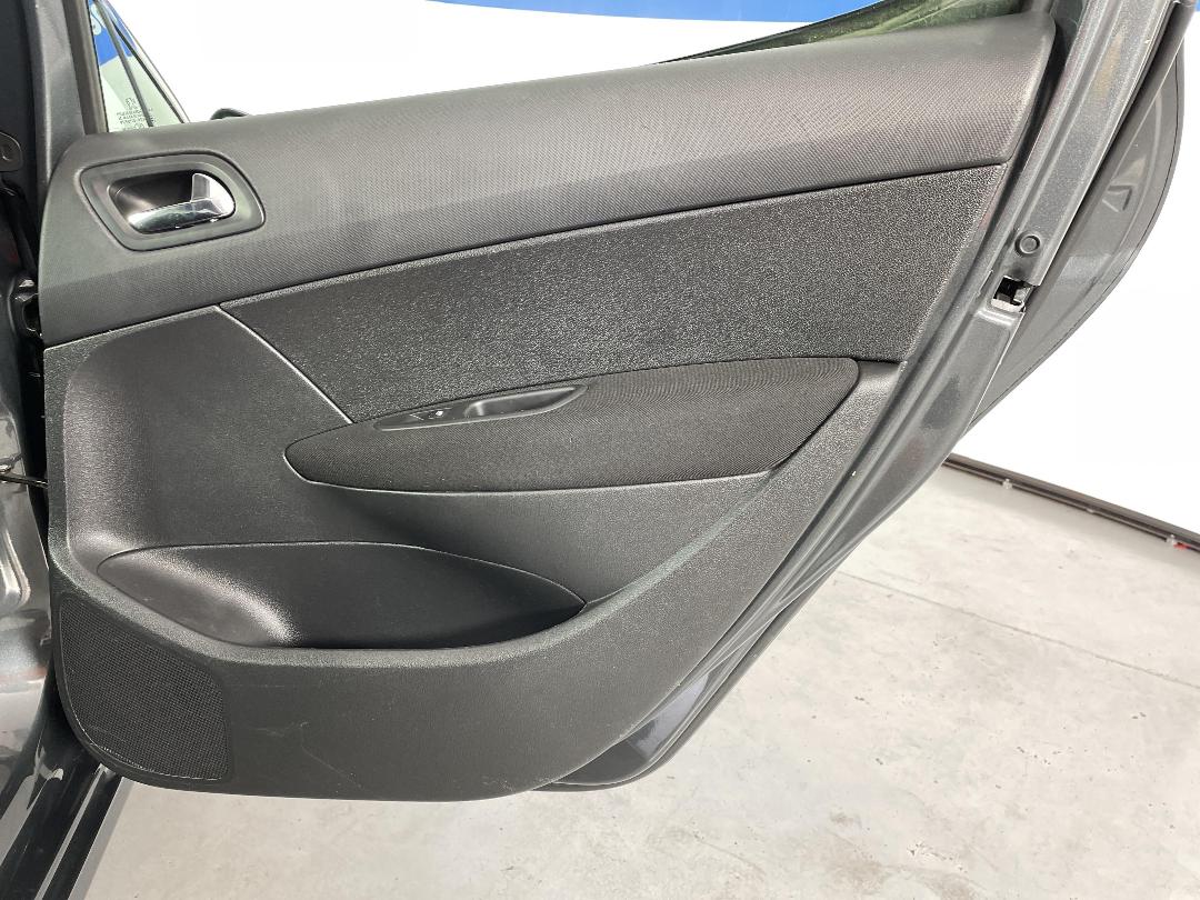 Photo '19' of Peugeot 308