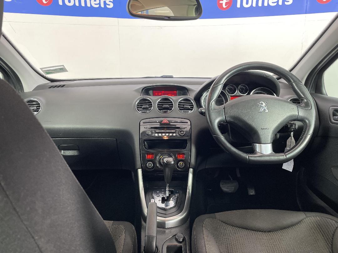 Photo '17' of Peugeot 308