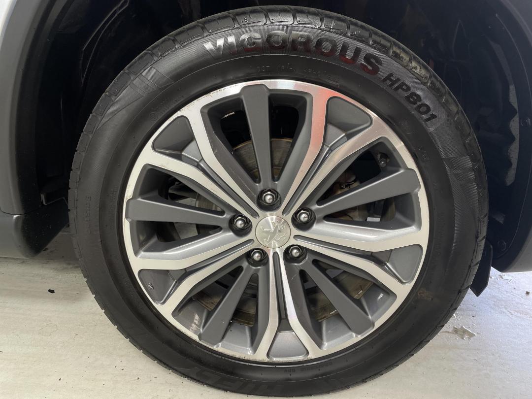 Photo '9' of Peugeot 4008