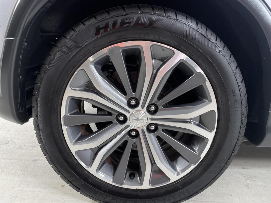 Photo '12' of Peugeot 4008