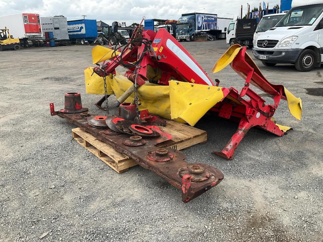 Photo '10' of Pottinger Novacat 301 Mower