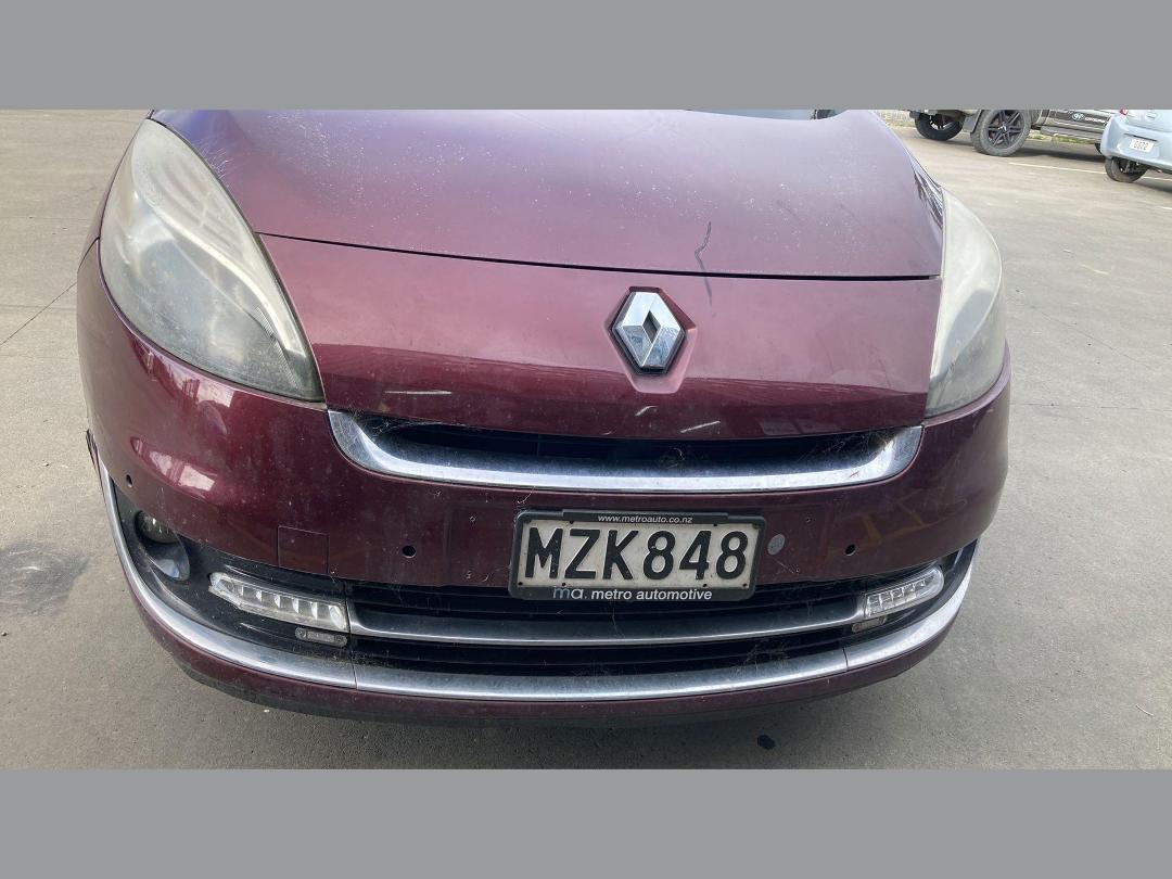Photo '14' of Renault Scenic III 1.5 DCI Auto ABS