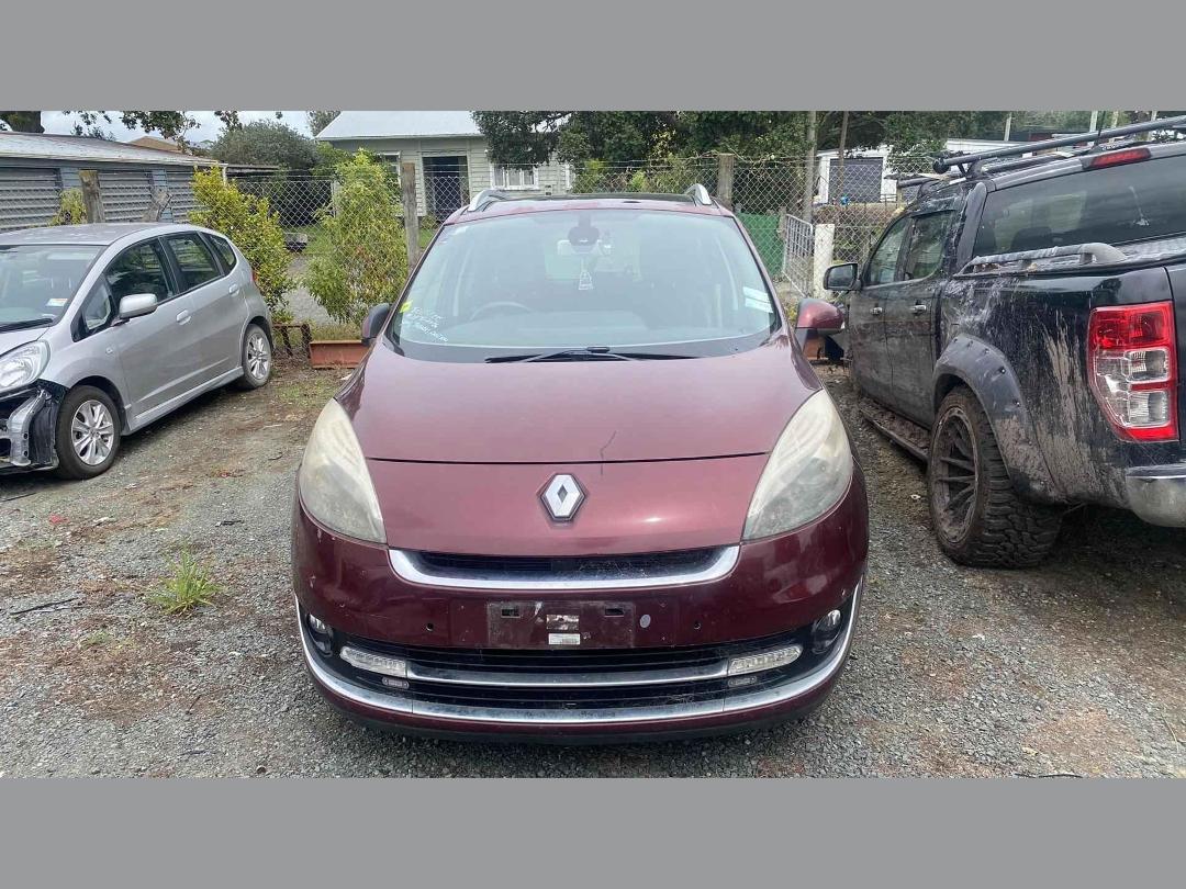 Photo '2' of Renault Scenic III 1.5 DCI Auto ABS