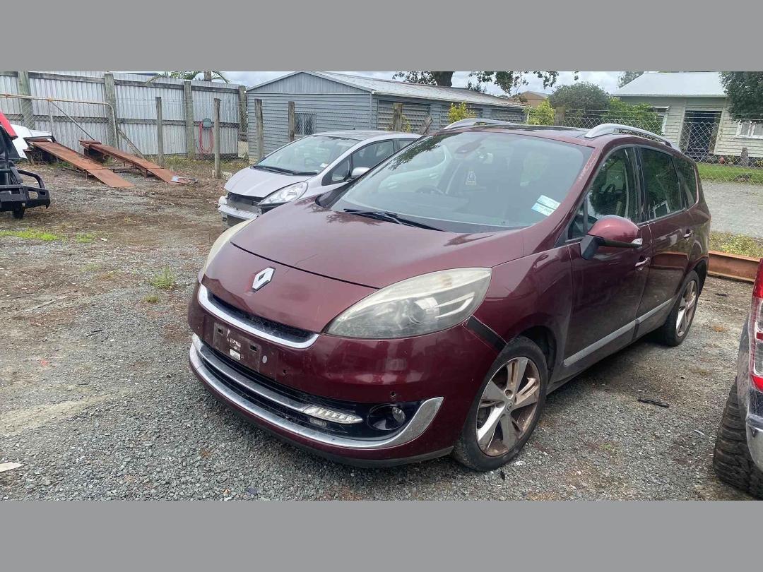 Photo '3' of Renault Scenic III 1.5 DCI Auto ABS