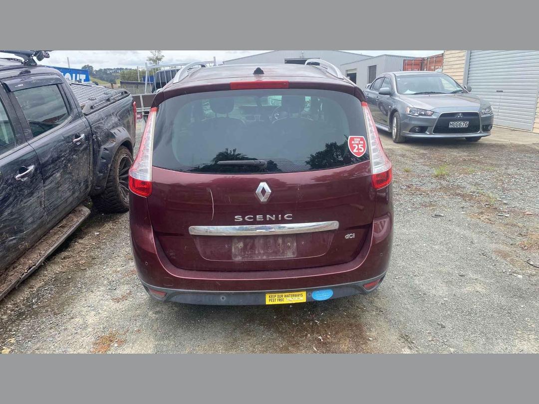 Photo '6' of Renault Scenic III 1.5 DCI Auto ABS