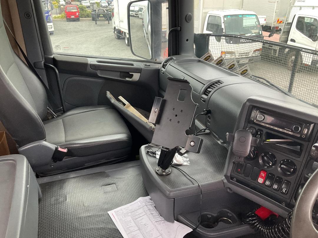 Photo '16' of Scania G480 LB8X4MSA Tanker Photo '16' of Scania G480 LB8X4MSA Tanker