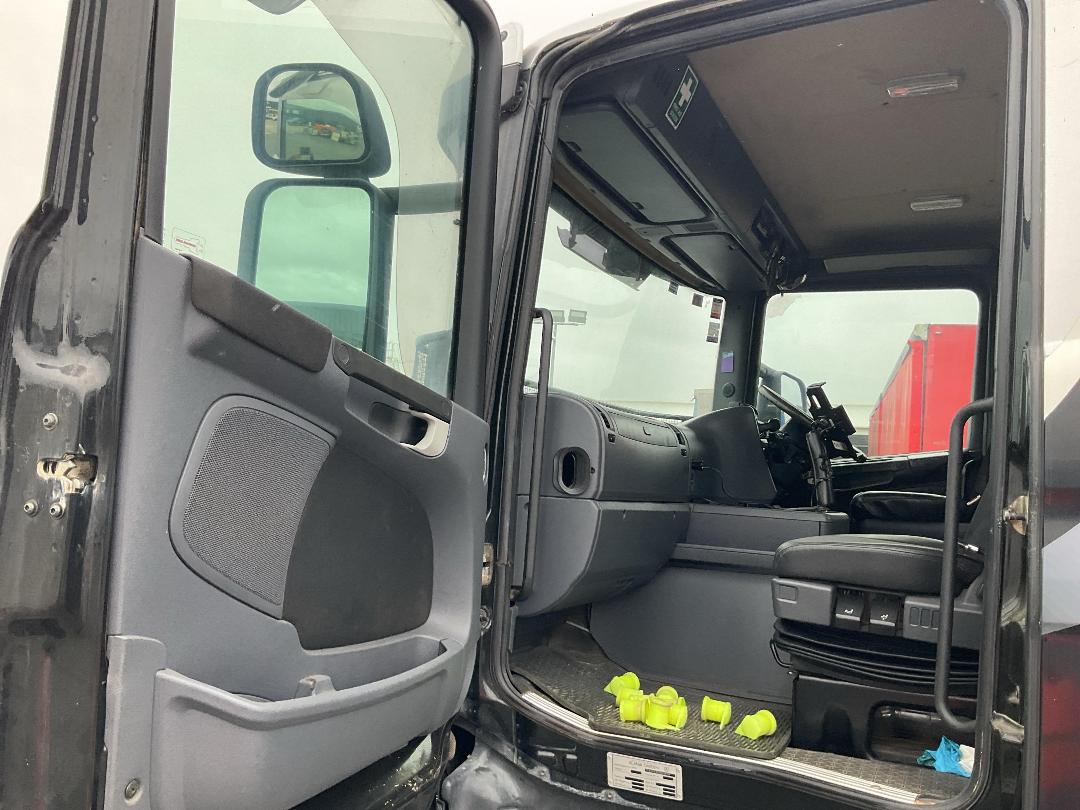 Photo '18' of Scania G480 LB8X4MSA Tanker Photo '18' of Scania G480 LB8X4MSA Tanker