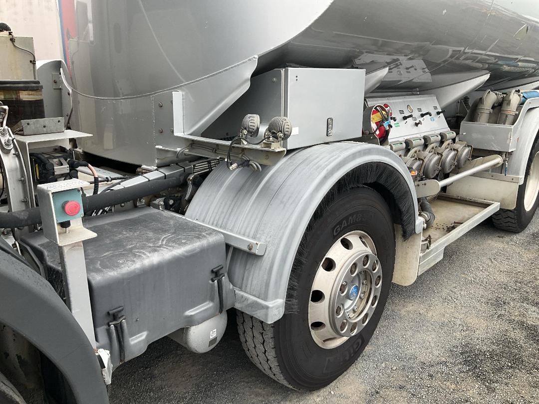 Photo '23' of Scania G480 LB8X4MSA Tanker Photo '23' of Scania G480 LB8X4MSA Tanker