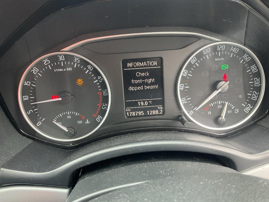 Photo '10' of Skoda Octavia TDI 77 Photo '10' of Skoda Octavia TDI 77